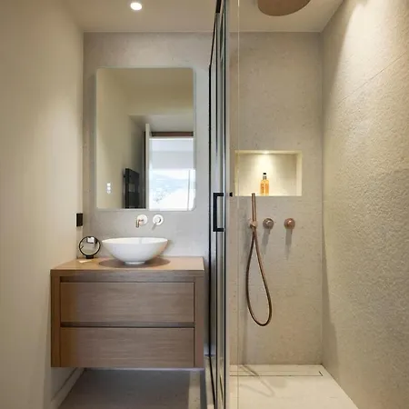 Appartement 3 Bedrooms Sea View - 6c