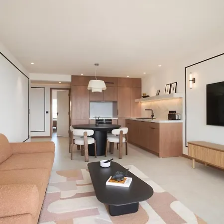 3 Bedrooms Sea View - 6c Cannes